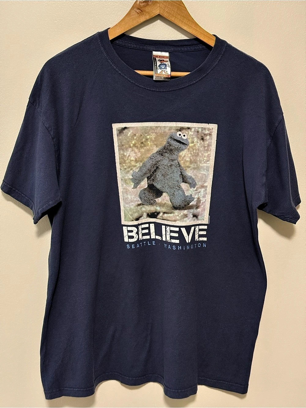 The Duck Company Believe Cookie Monster Graphic Tee Graphic Tee in Blue Size